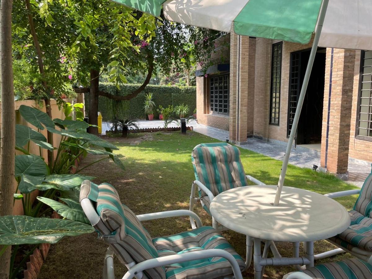 The Riviera Hotell Islamabad Eksteriør bilde