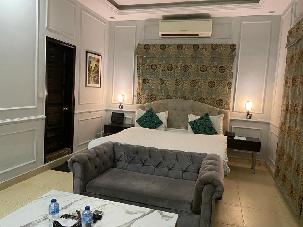 The Riviera Hotell Islamabad Eksteriør bilde